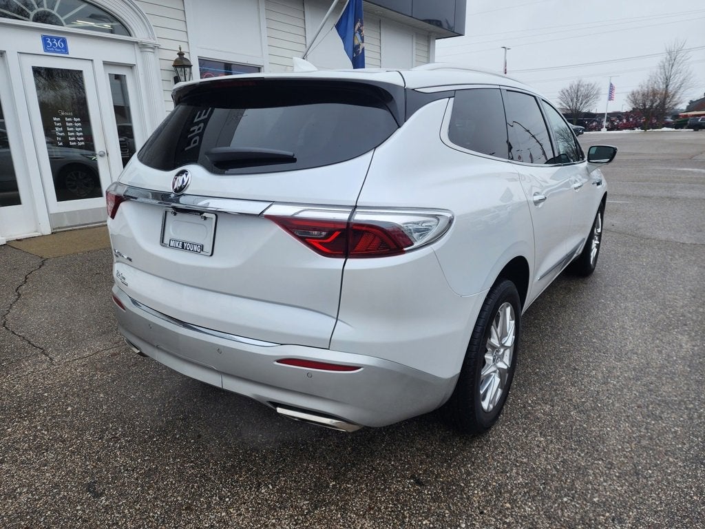2023 Buick Enclave Premium