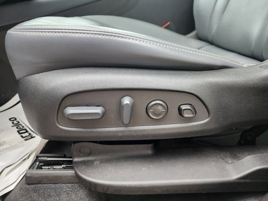 2023 Buick Enclave Premium