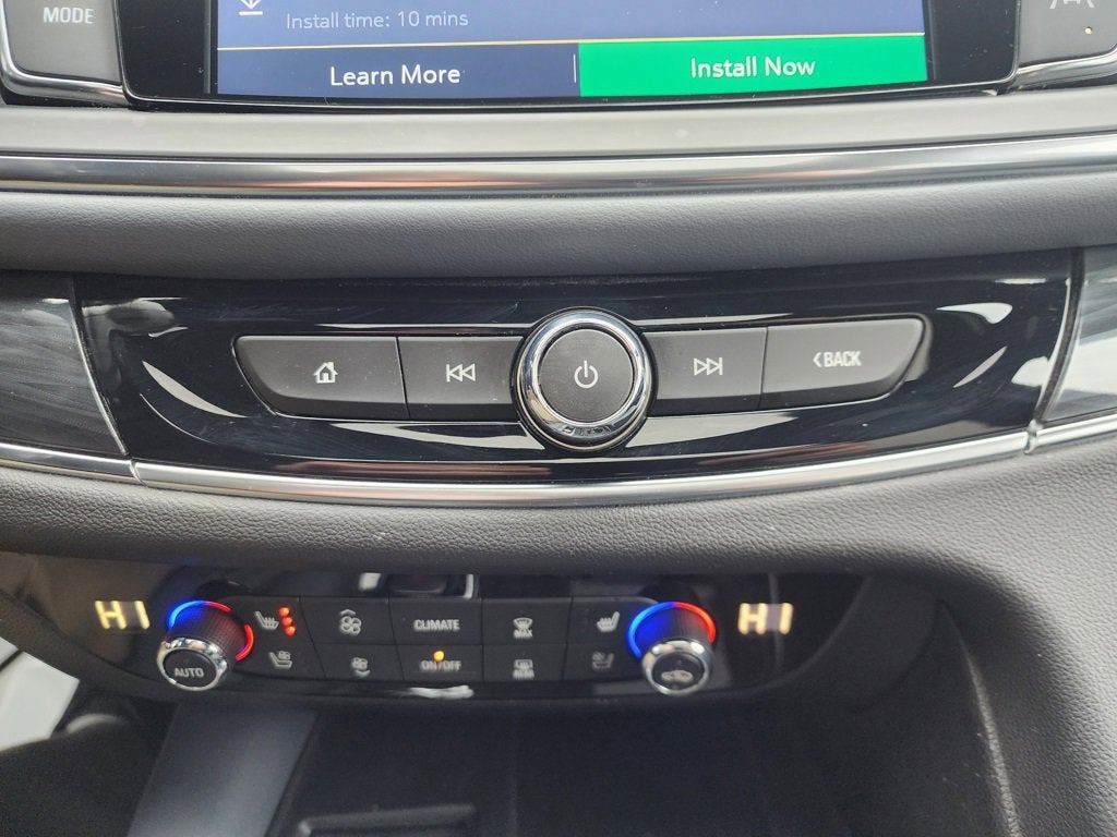 2023 Buick Enclave Premium