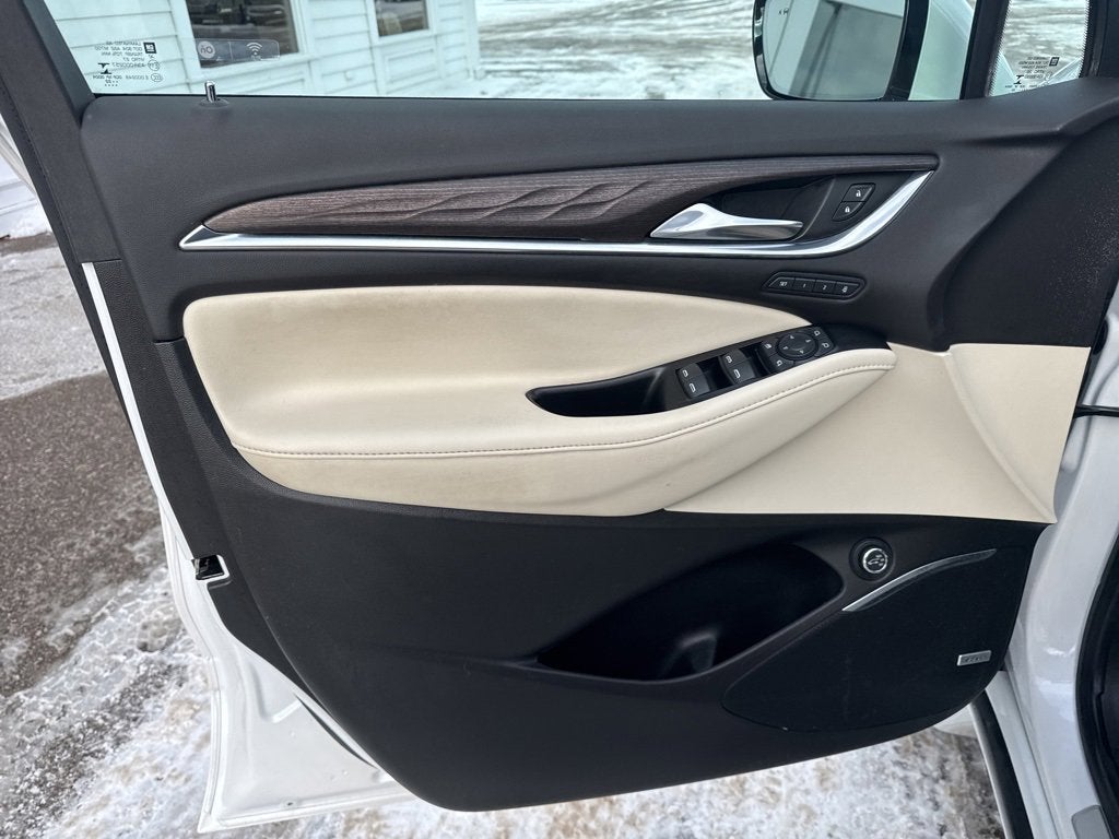 2022 Buick Enclave Avenir