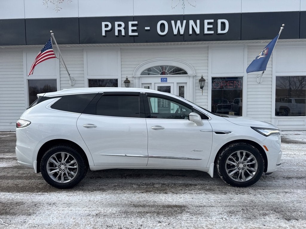 2022 Buick Enclave Avenir