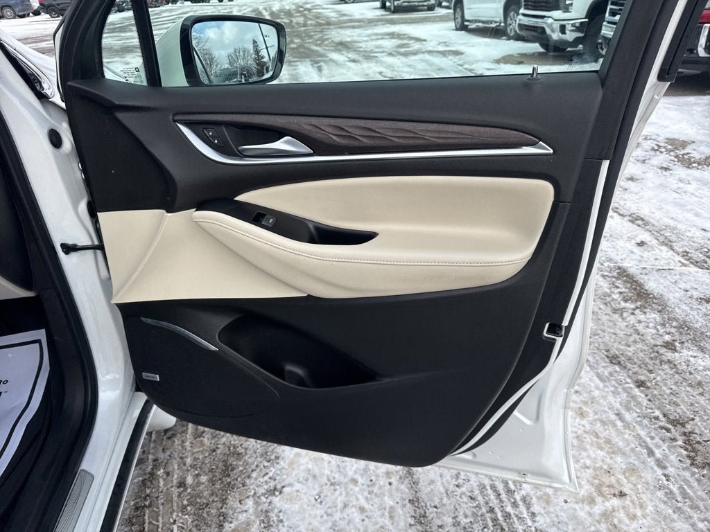 2022 Buick Enclave Avenir