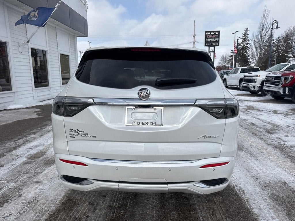 2022 Buick Enclave Avenir