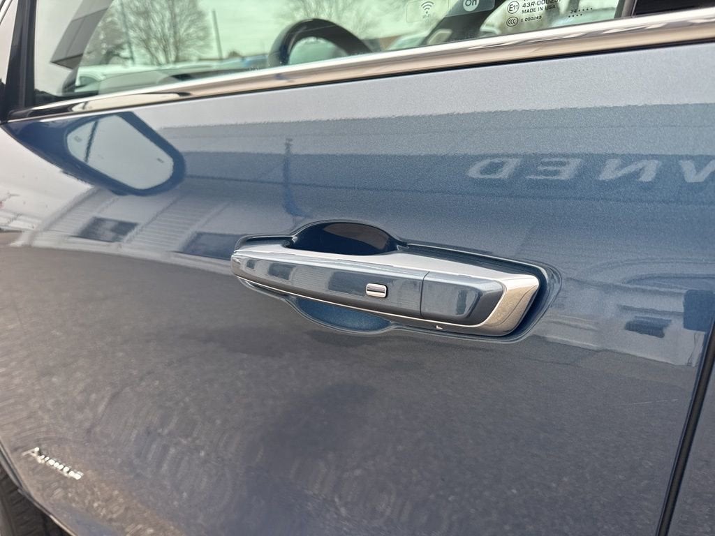 2025 Buick Enclave Avenir