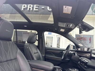 2025 Buick Enclave Avenir