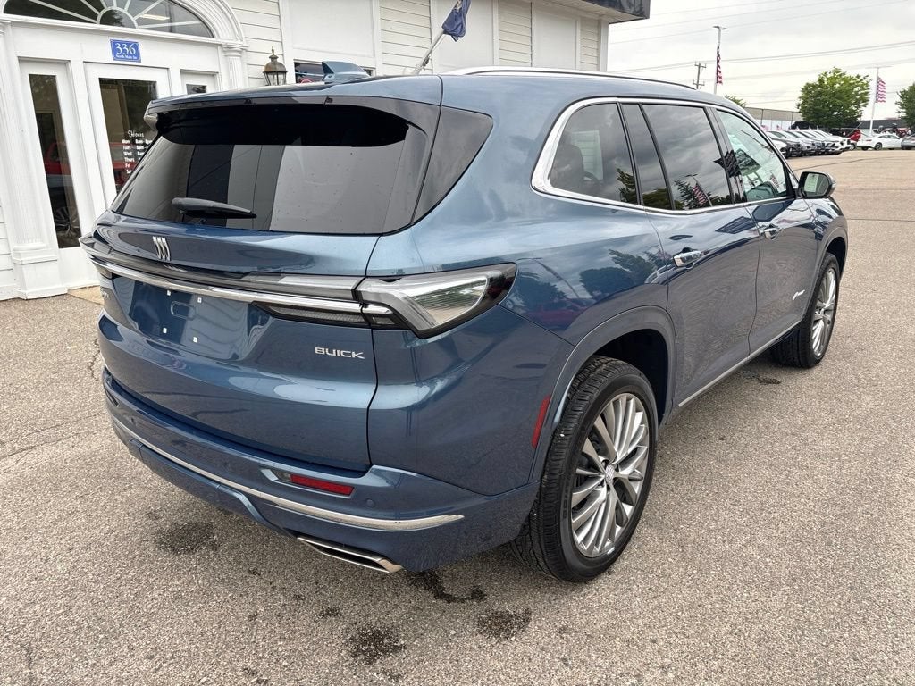 2025 Buick Enclave Avenir