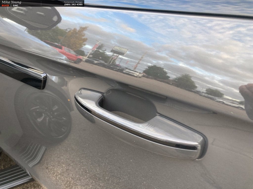 2025 Lincoln Navigator Black Label