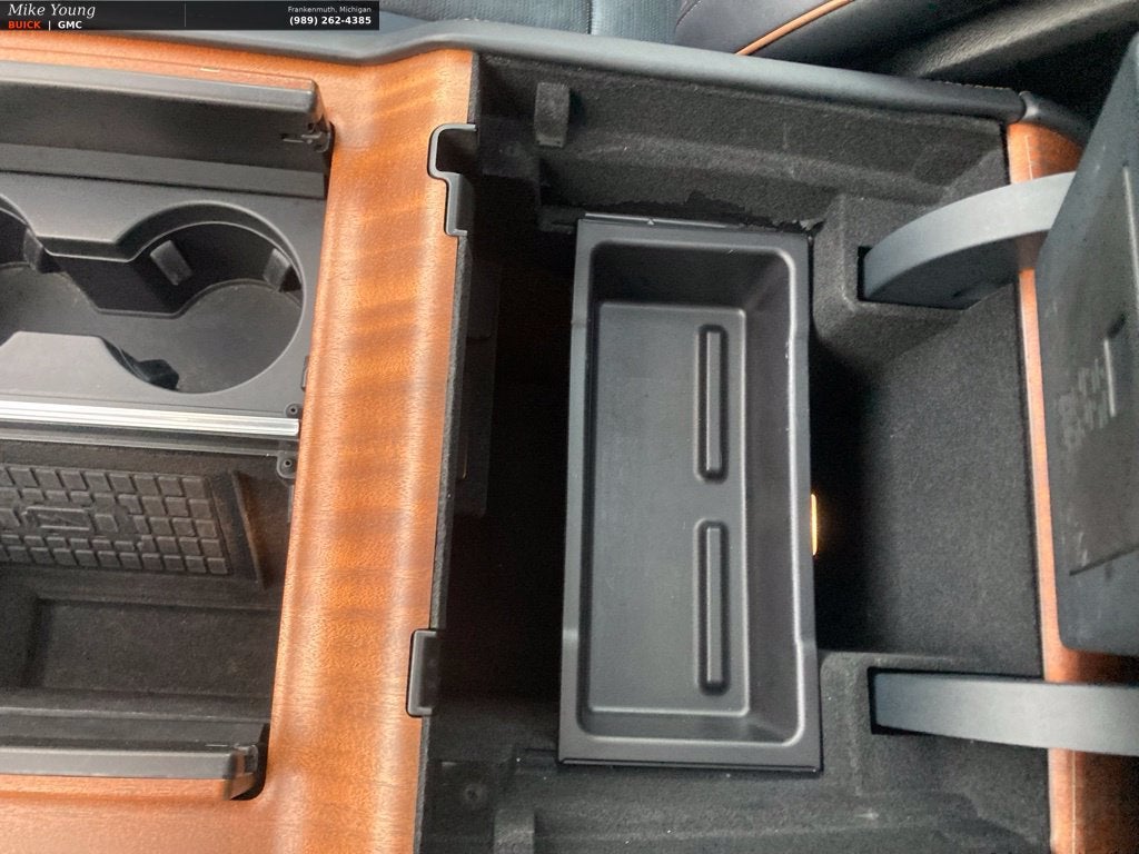 2025 Lincoln Navigator Black Label