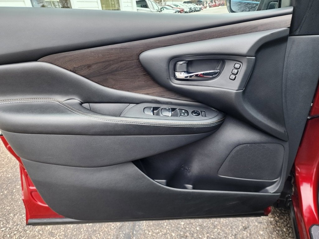 2023 Nissan Murano Platinum