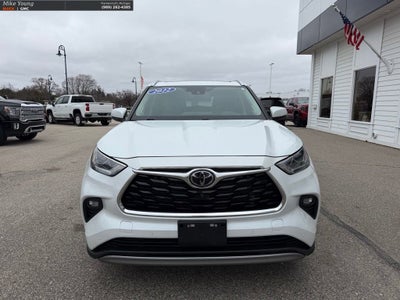 2022 Toyota Highlander Platinum