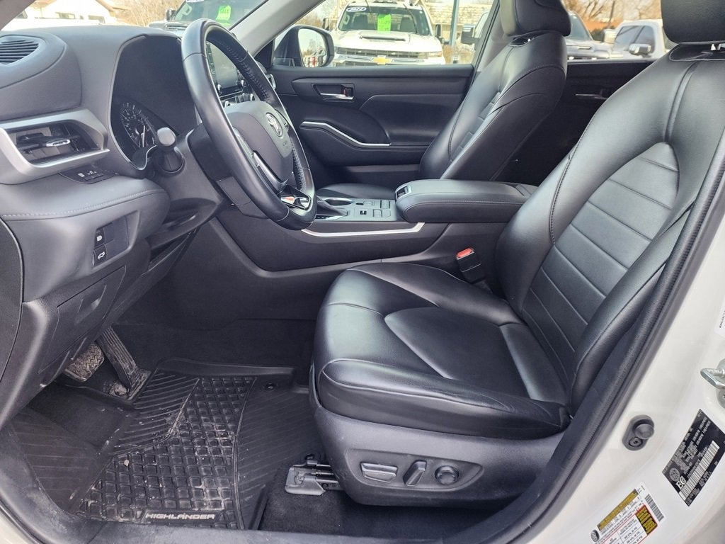 2021 Toyota Highlander XLE