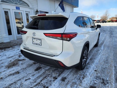 2021 Toyota Highlander XLE