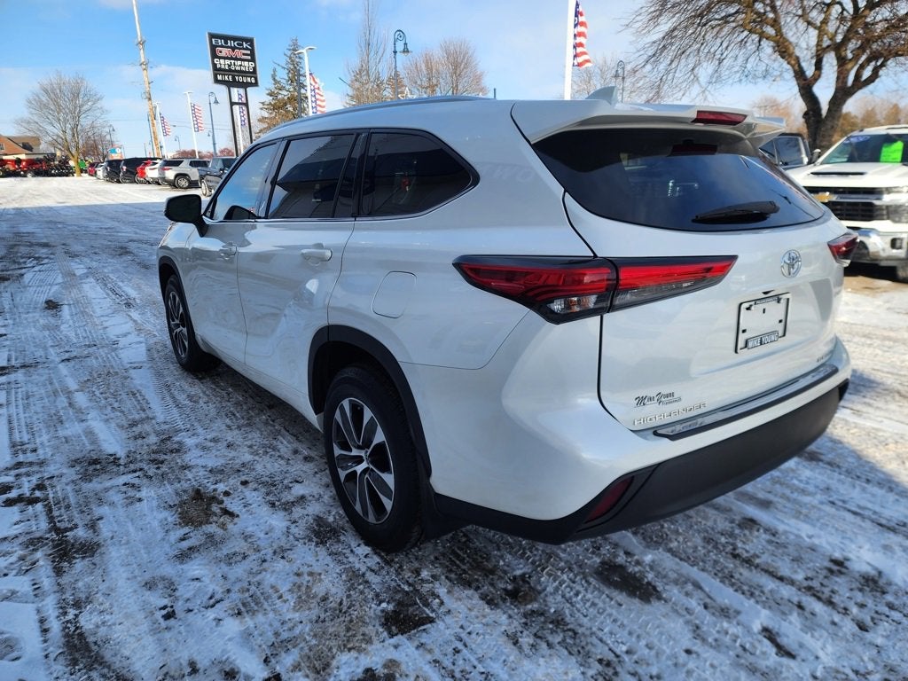2021 Toyota Highlander XLE