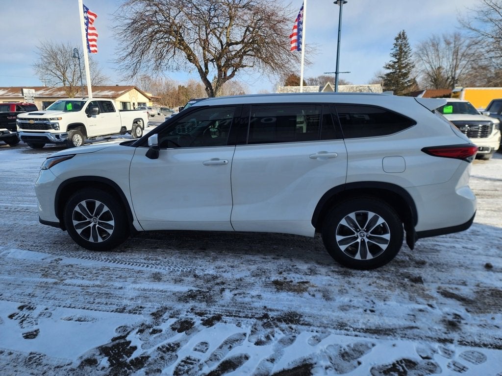 2021 Toyota Highlander XLE