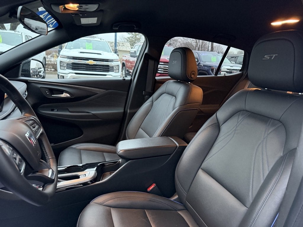 2024 Buick Envista Sport Touring