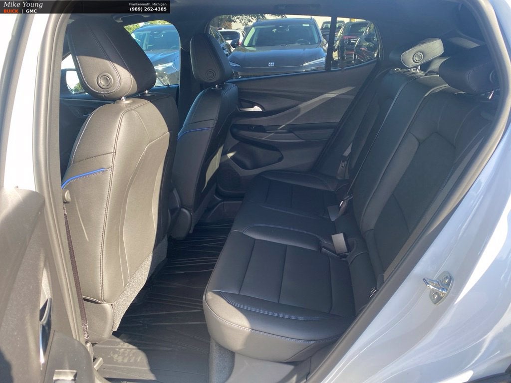 2026 Buick Envista Sport Touring - Photo 12