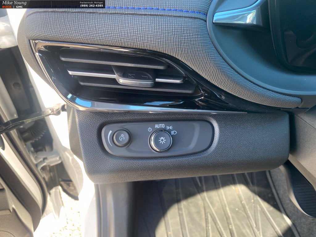 2026 Buick Envista Sport Touring - Photo 17