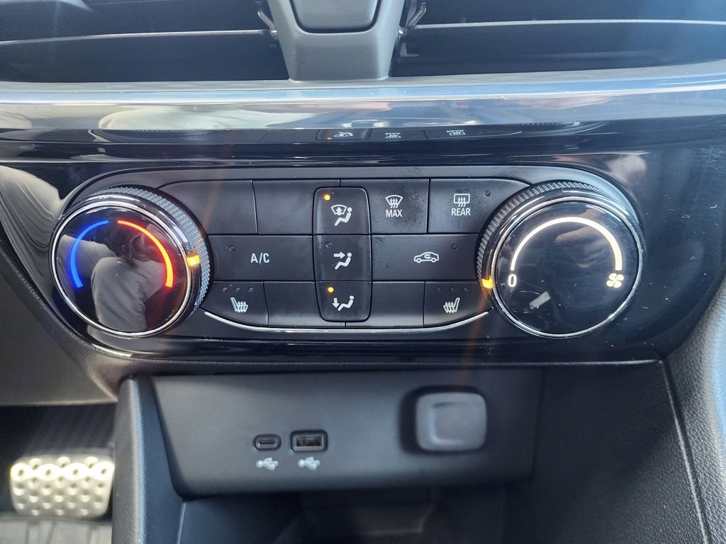 2025 Buick Encore GX Sport Touring