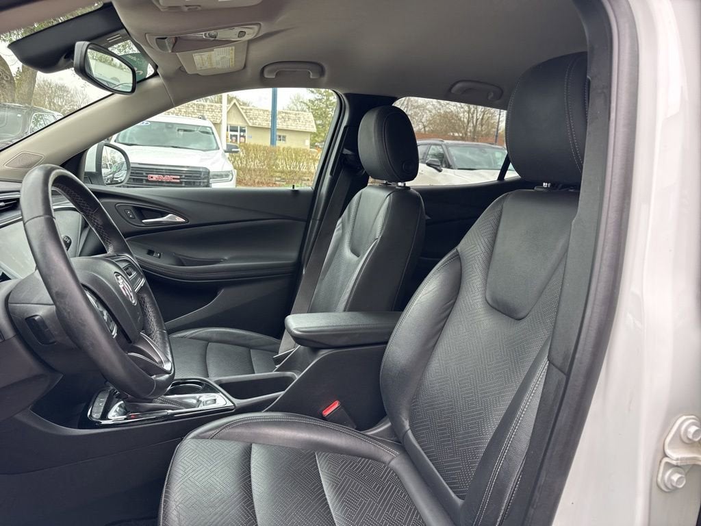 2020 Buick Encore GX Essence