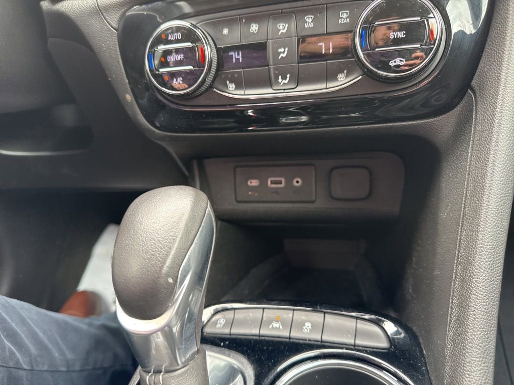 2020 Buick Encore GX Essence