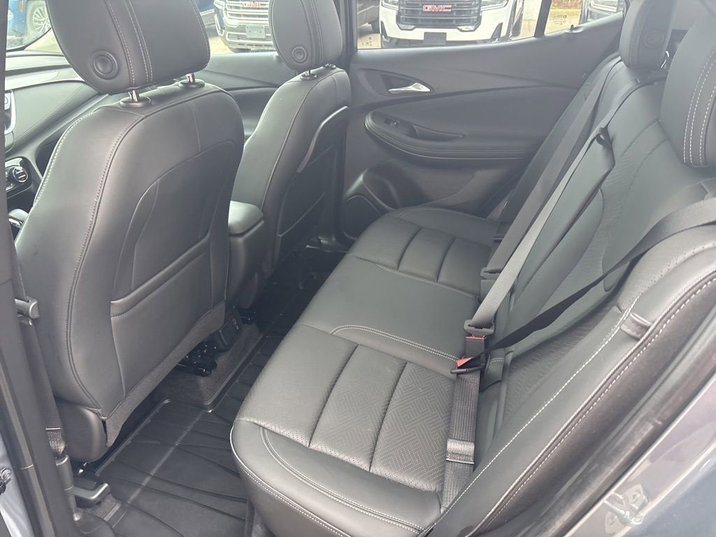 2022 Buick Encore GX Essence