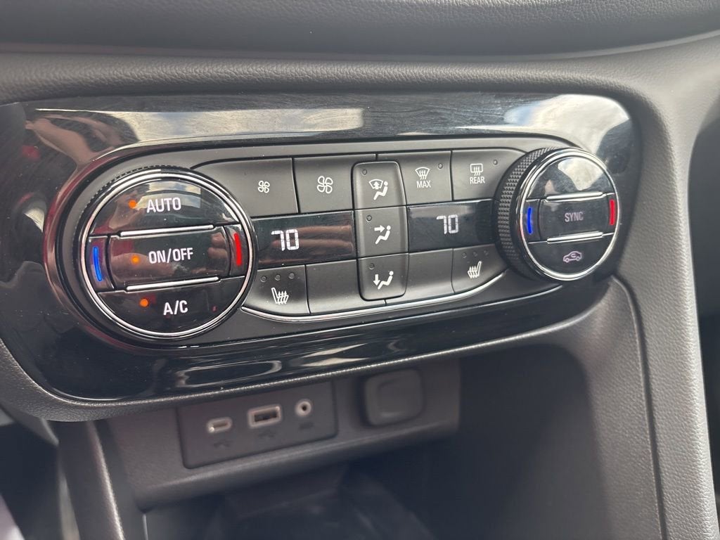 2022 Buick Encore GX Essence