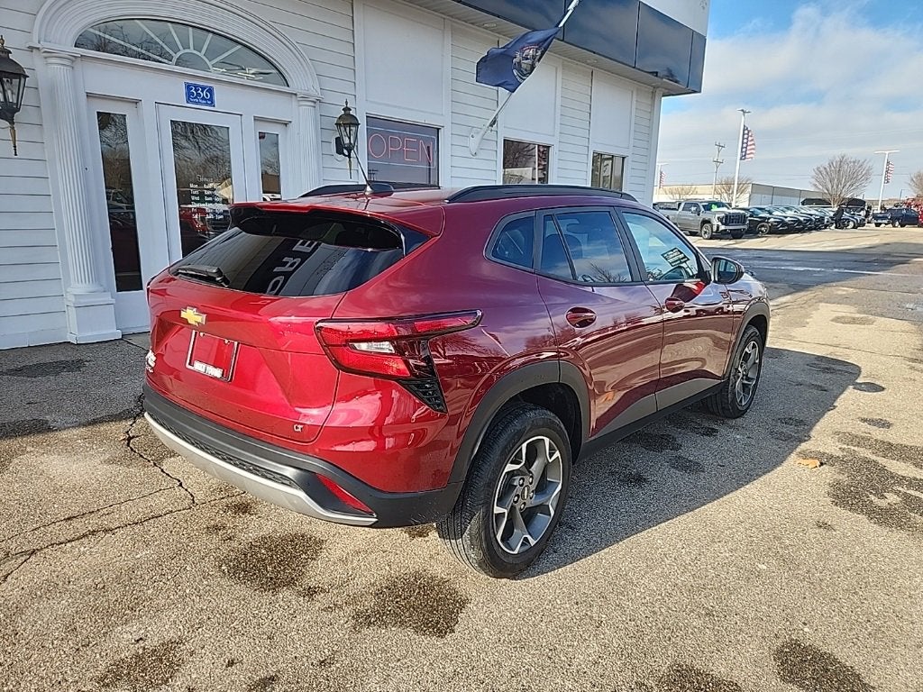 2024 Chevrolet Trax LT
