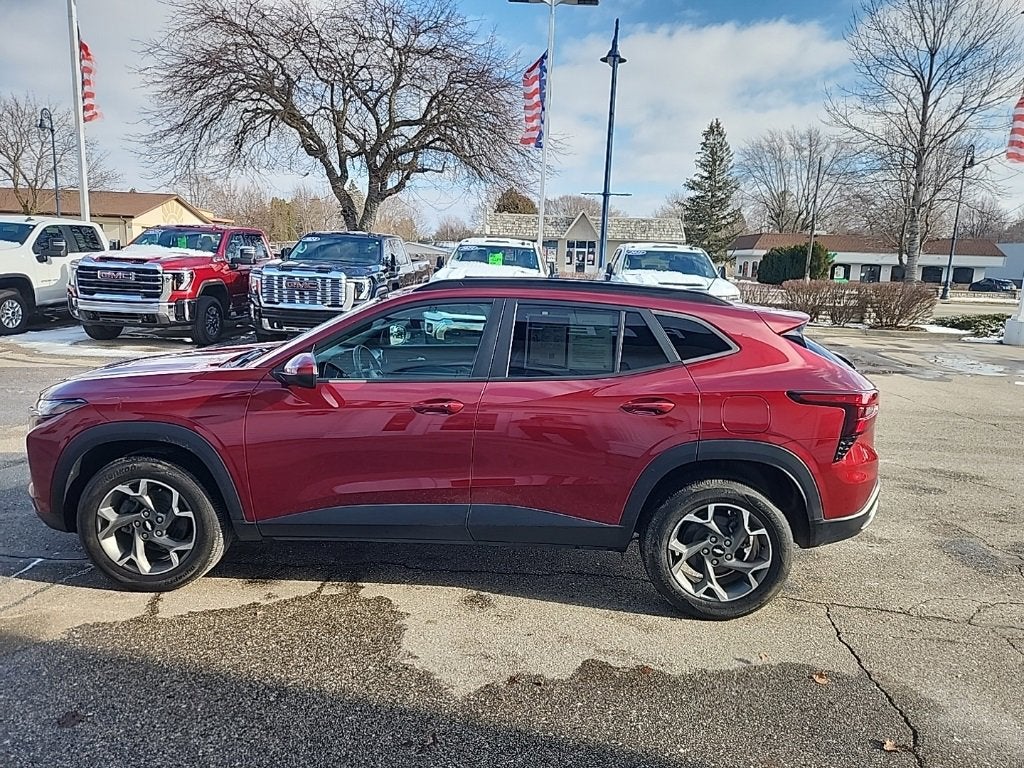 2024 Chevrolet Trax LT